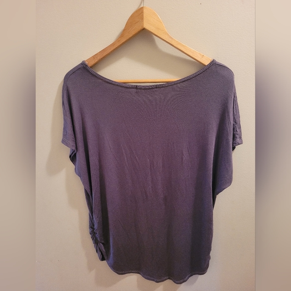 🌷2/$15 Vanilla Sugar Merci tshirt for women. Size xlarge. - Picture 3 of 5